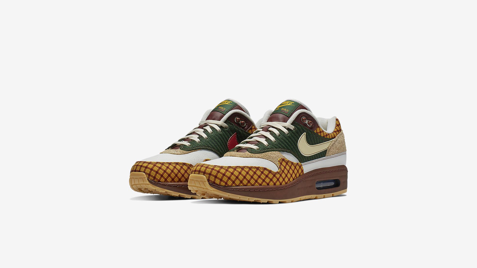 We hebben lang moeten wachten op de release date maar hij is er uit. 11 juni moet met een merkstift in je agenda. Want dan en alleen dan kan jij deze langverwachte sneaker van Nike proberen te bemachtigen. De Nike Air Max 1, geinspireerd op de op de Missing Link film, komen dus ook naar Europa. Hebben? Wees er snel bij en schrijf je in voor de raffles, deze sneaker gaat hard en is een absolute must have voor sneakerheads!