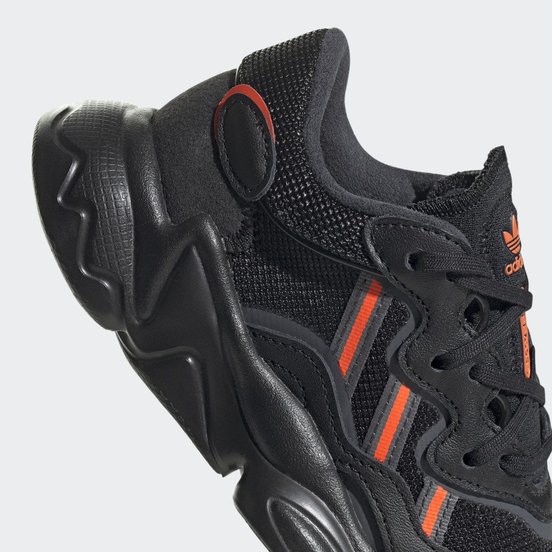 adidas OZWEEGO Core Black / Solar Red / Grey Six (GW7217)