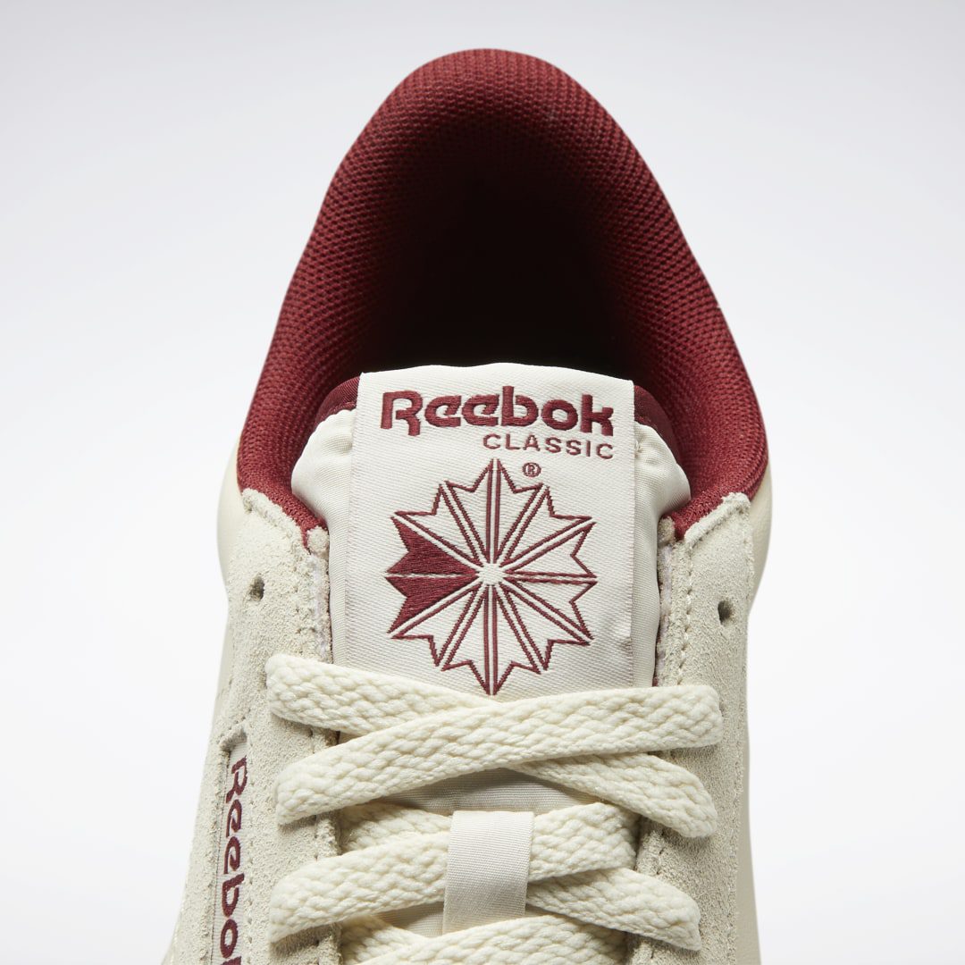 Reebok Court Peak Schoenen Alabaster / Classic Burgundy / Alabaster