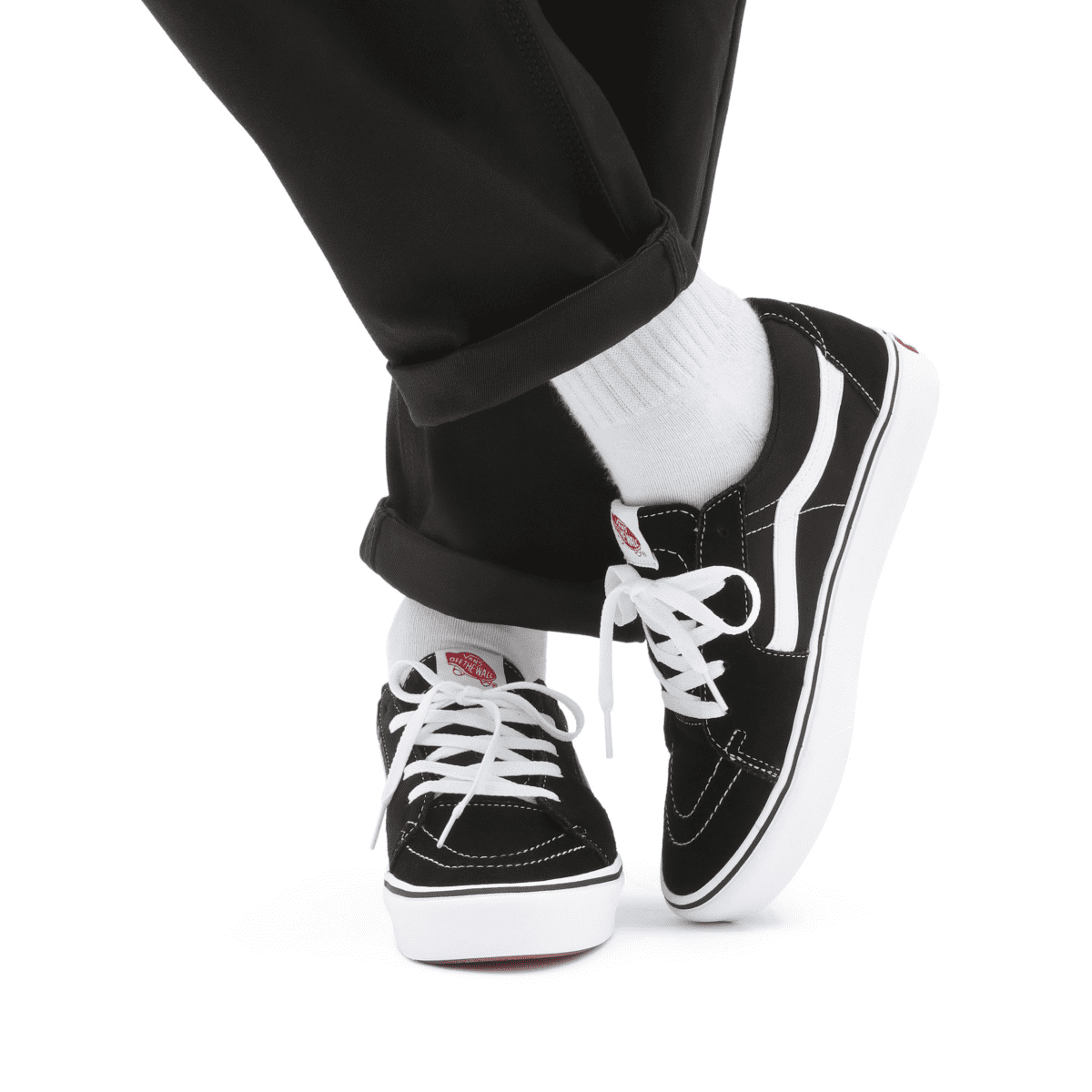 VANS Classic Comfycush Sk8-low Zwart (VN0A4UVCVNE)