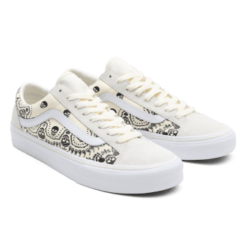 VANS Bandana Style 36 Wit (VN0A54F642S)