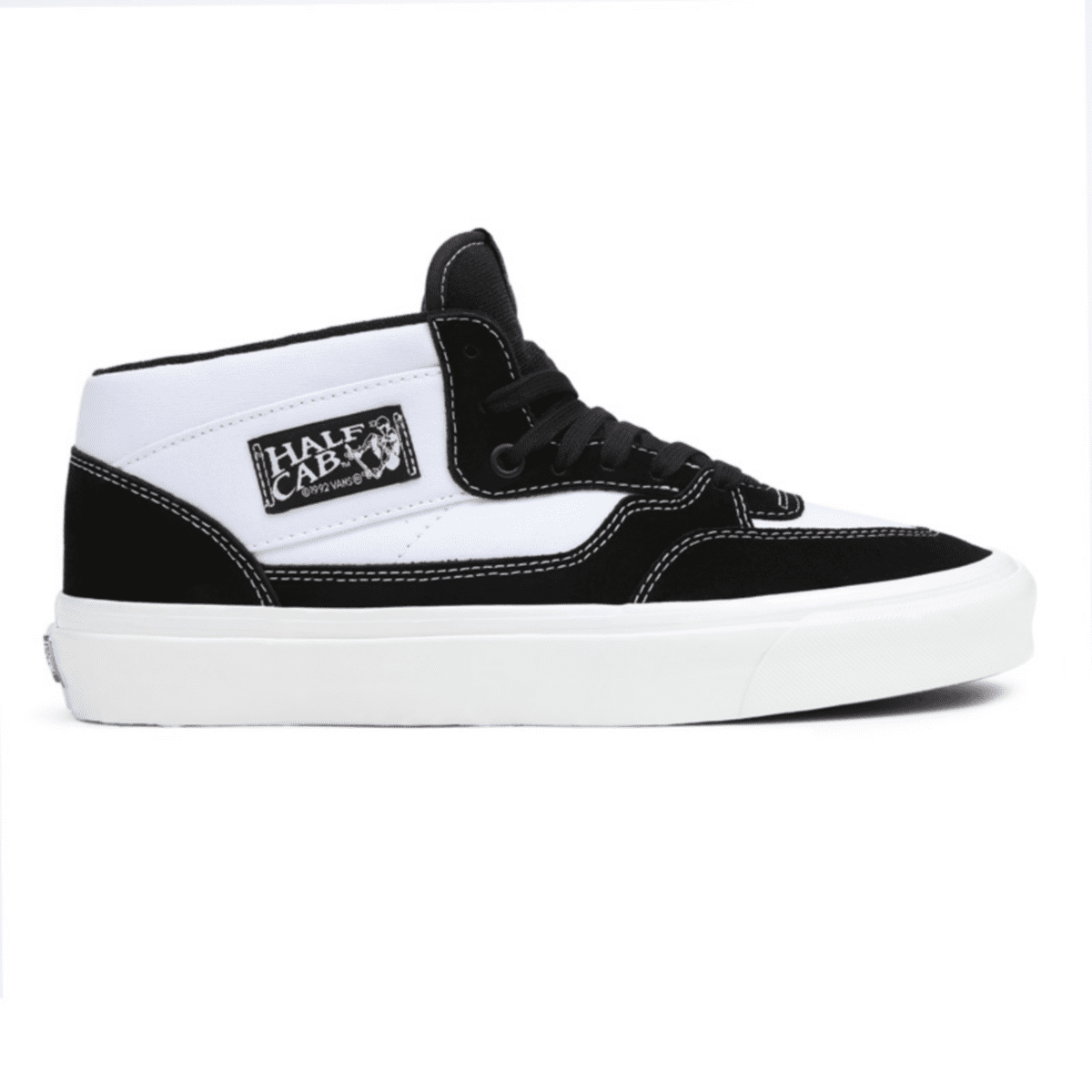 VANS Half Cab 33 Dx Zwart (VN0A5KX6BA2)