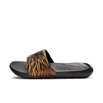 Nike Victori One Slippers met print Zwart (CN9676-010)