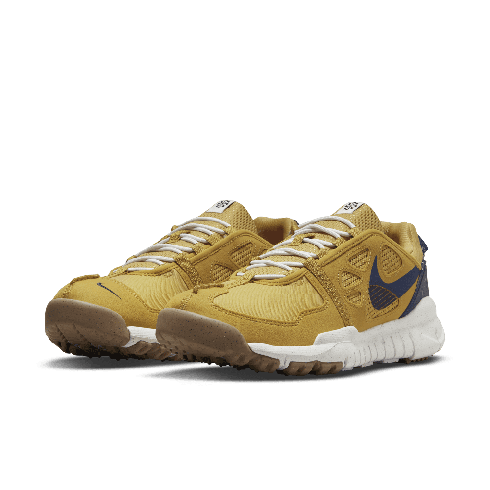 Nike Free Terra Vista Bruin (CZ1757-700)