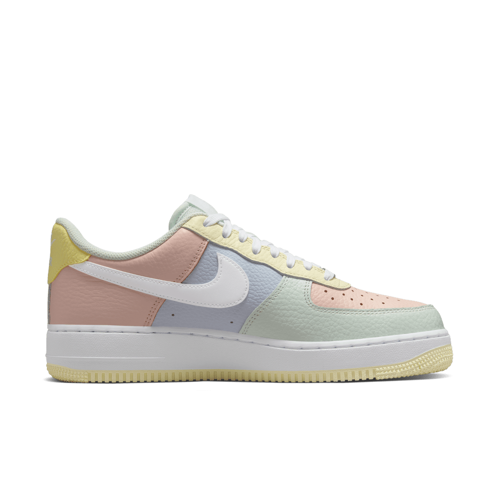 Nike Air Force 1 '07 SN Roze (DR8590-600)