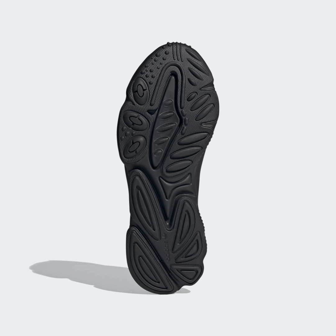 adidas OZWEEGO Celox Core Black / Core Black / Grey Five (GZ5230)