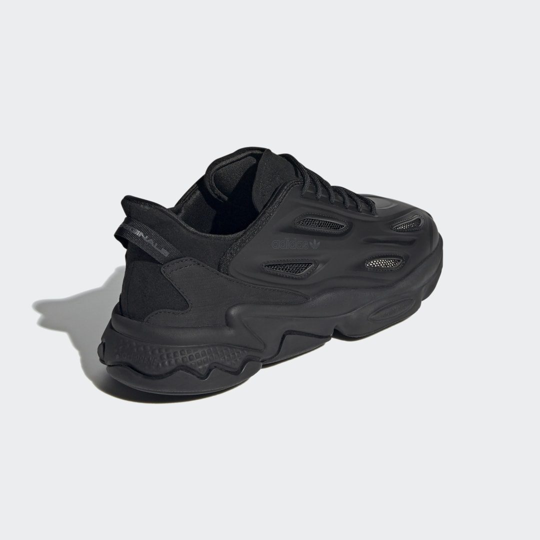 adidas OZWEEGO Celox Core Black / Core Black / Grey Five (GZ5230)