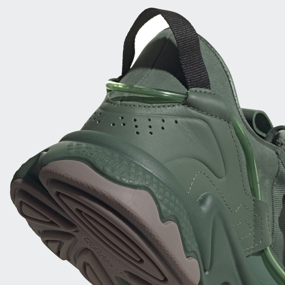 adidas OZWEEGO ZIP Green Oxide / Green Oxide / Gum (GZ2646)