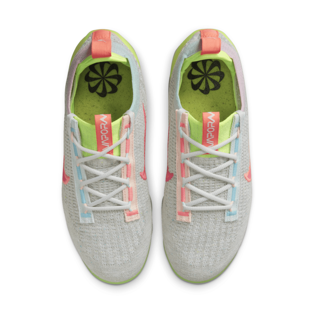 nike air vapormax black gold