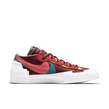 Nike x sacai KAWS Blazer Low Red (DM7901-600)
