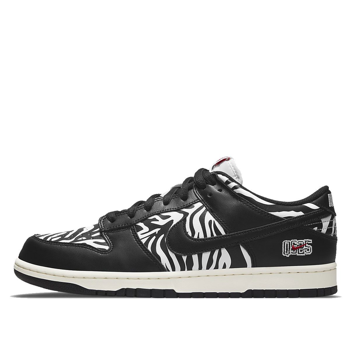 Nike SB Dunk Low Quartersnacks Zebra (DM3510-001)