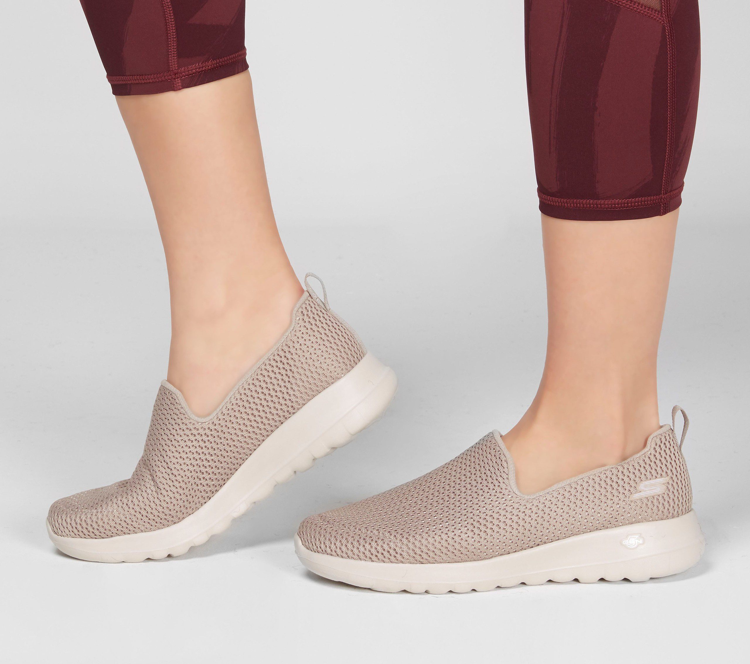 Skechers Skechers GOwalk Joy – Taupe (15600-TPE)