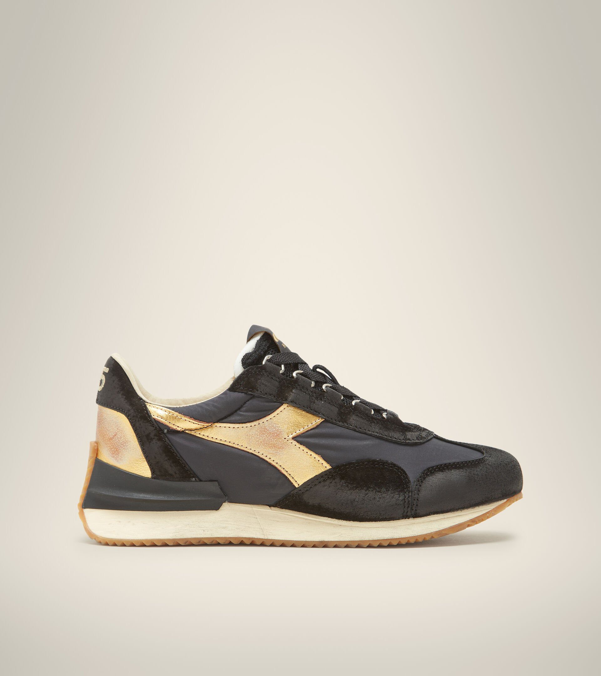 Sneakers Uomo Diadora Equipe Mid Mad Itali Nubuck 201.177821.70398