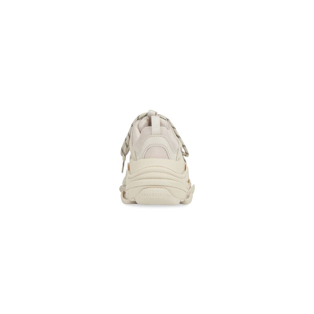 Balenciaga Triple S Trainers Beige (524039W2FW19700)