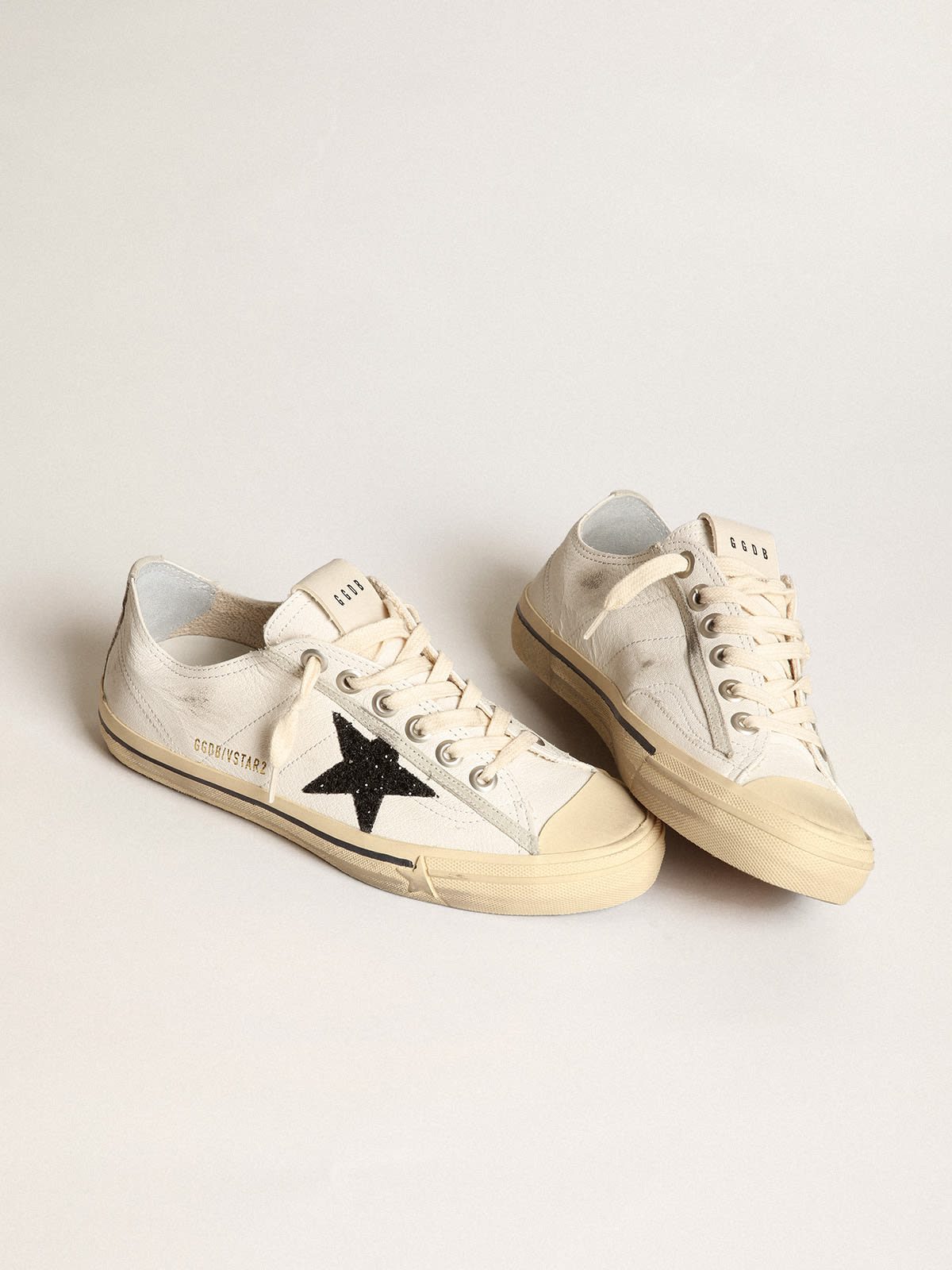 Golden Goose V-Star (GWF00129.F003922.10432)