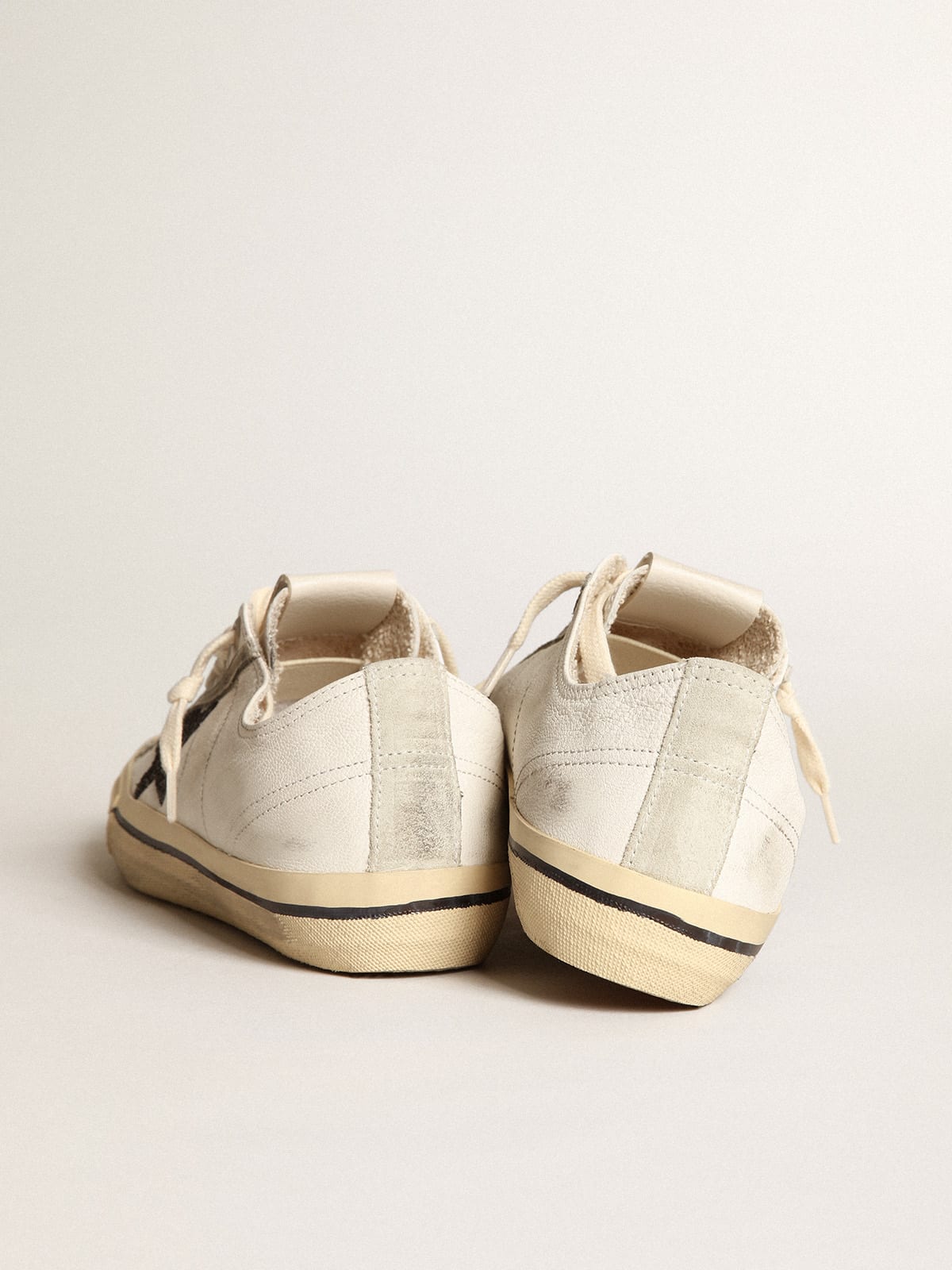 Golden Goose V-Star (GWF00129.F003922.10432)