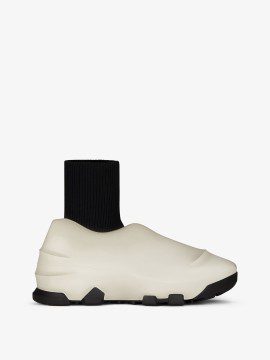 Givenchy Monumental Mallow hybrid shoes in rubber and mesh (BHZ012H10T-181)