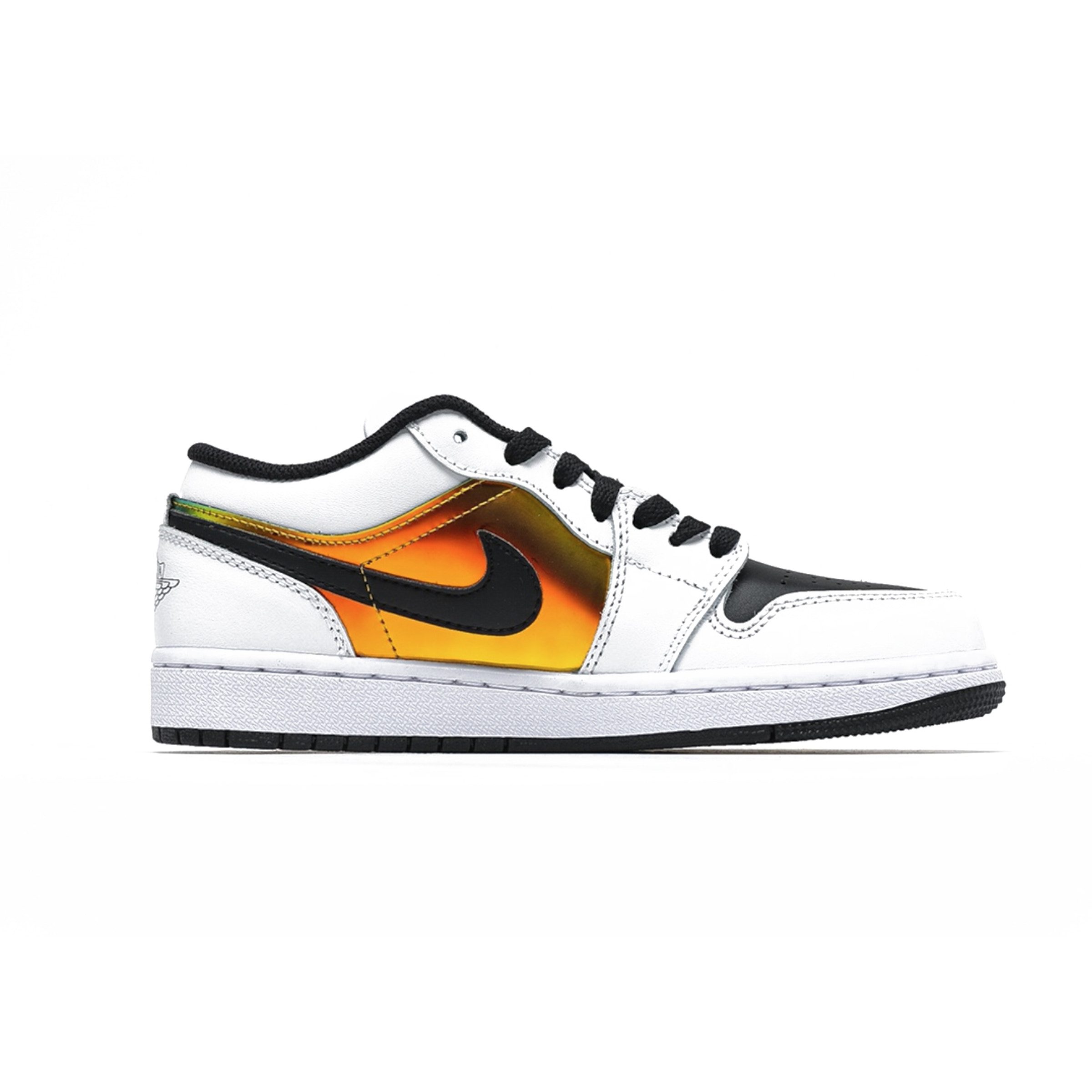 Jordan 1 Low Metallic Gold (GS) (CV9844-109)