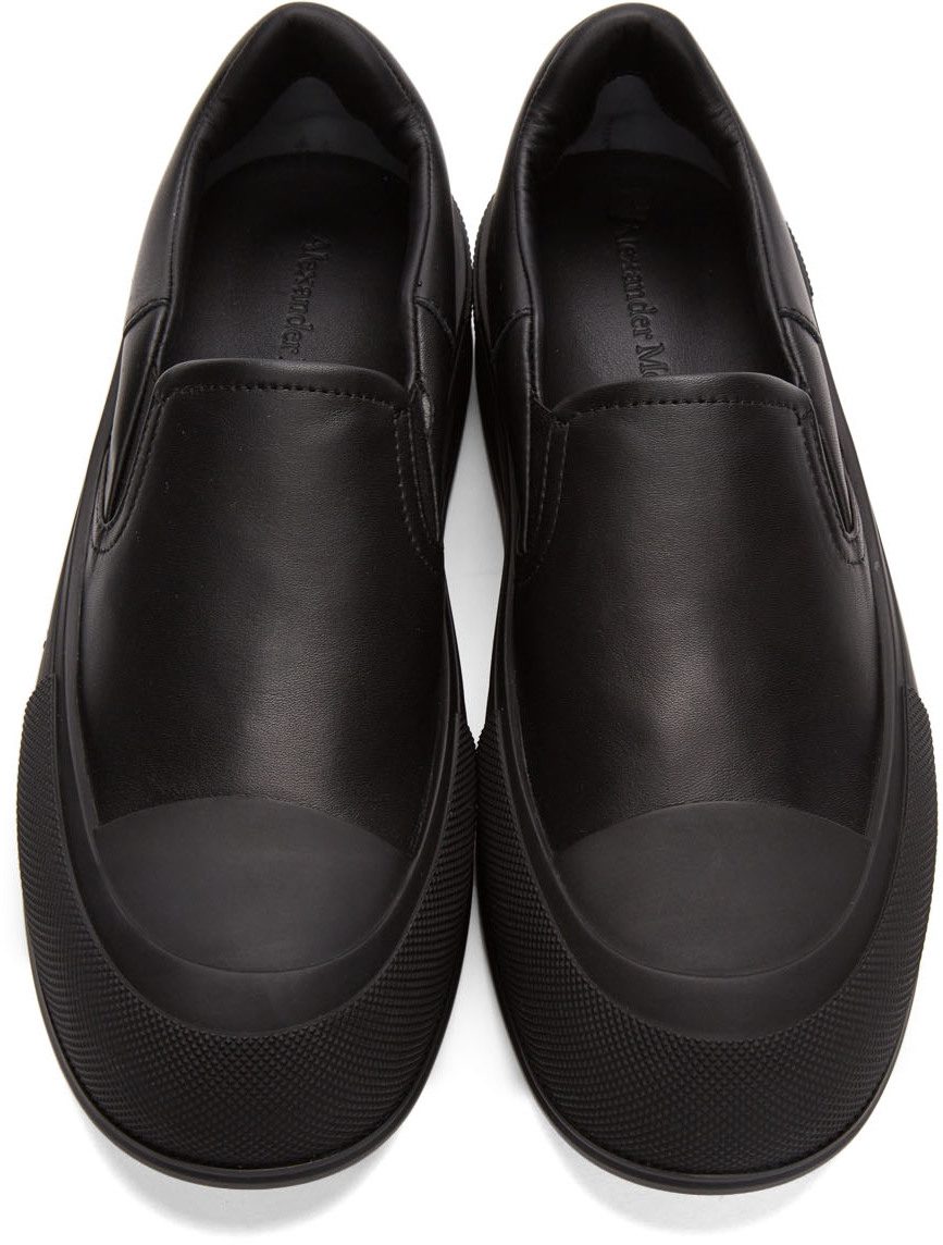 Alexander McQueen Black Deck Skate Plimsoll Sneakers (654595WHZT8)