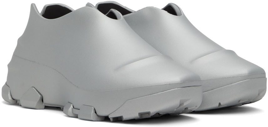 Givenchy Silver Monumental Mallow Low Sneakers (BHZ013H13W)