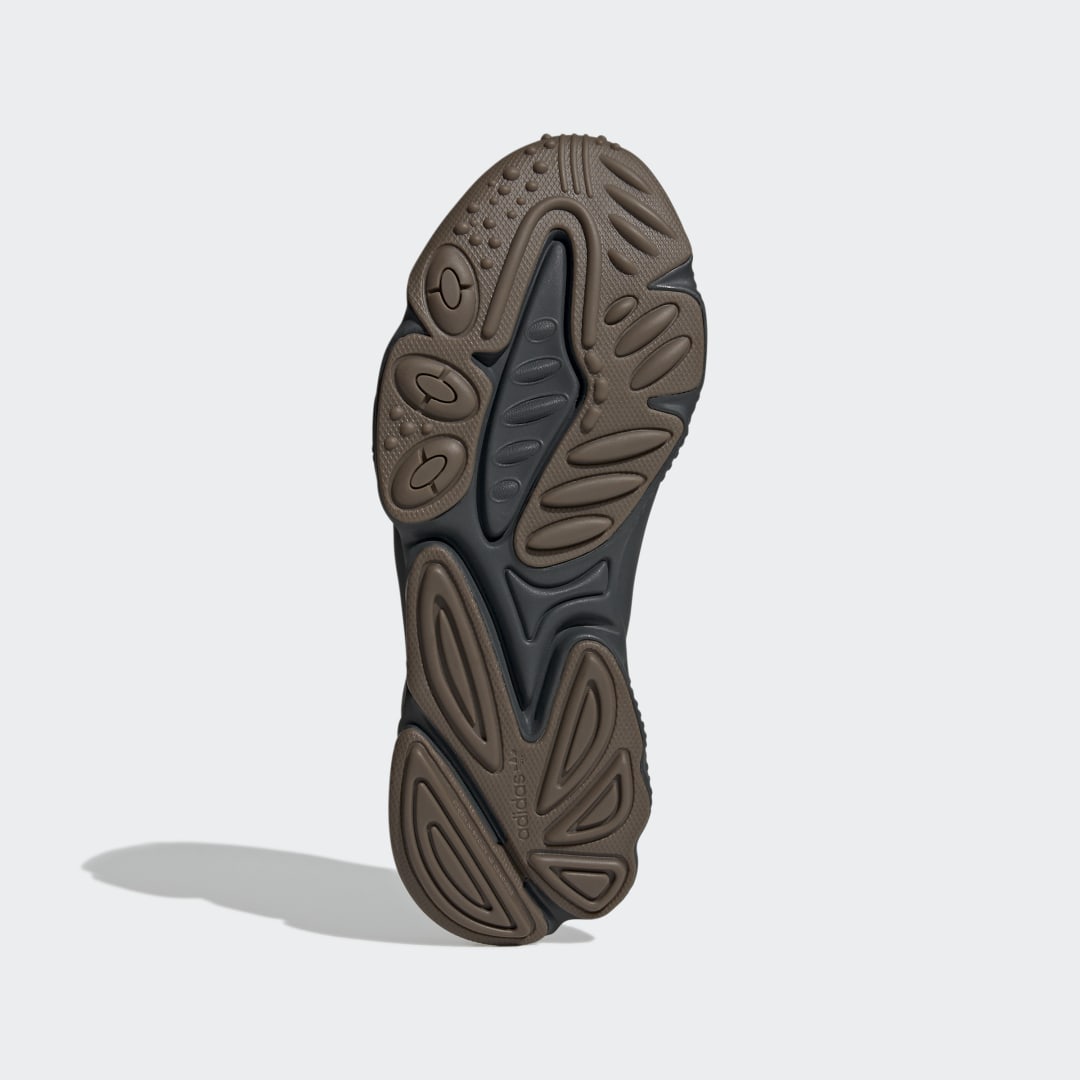 adidas OZWEEGO Celox Core Black / Core Black / Pulse Yellow (H04235)