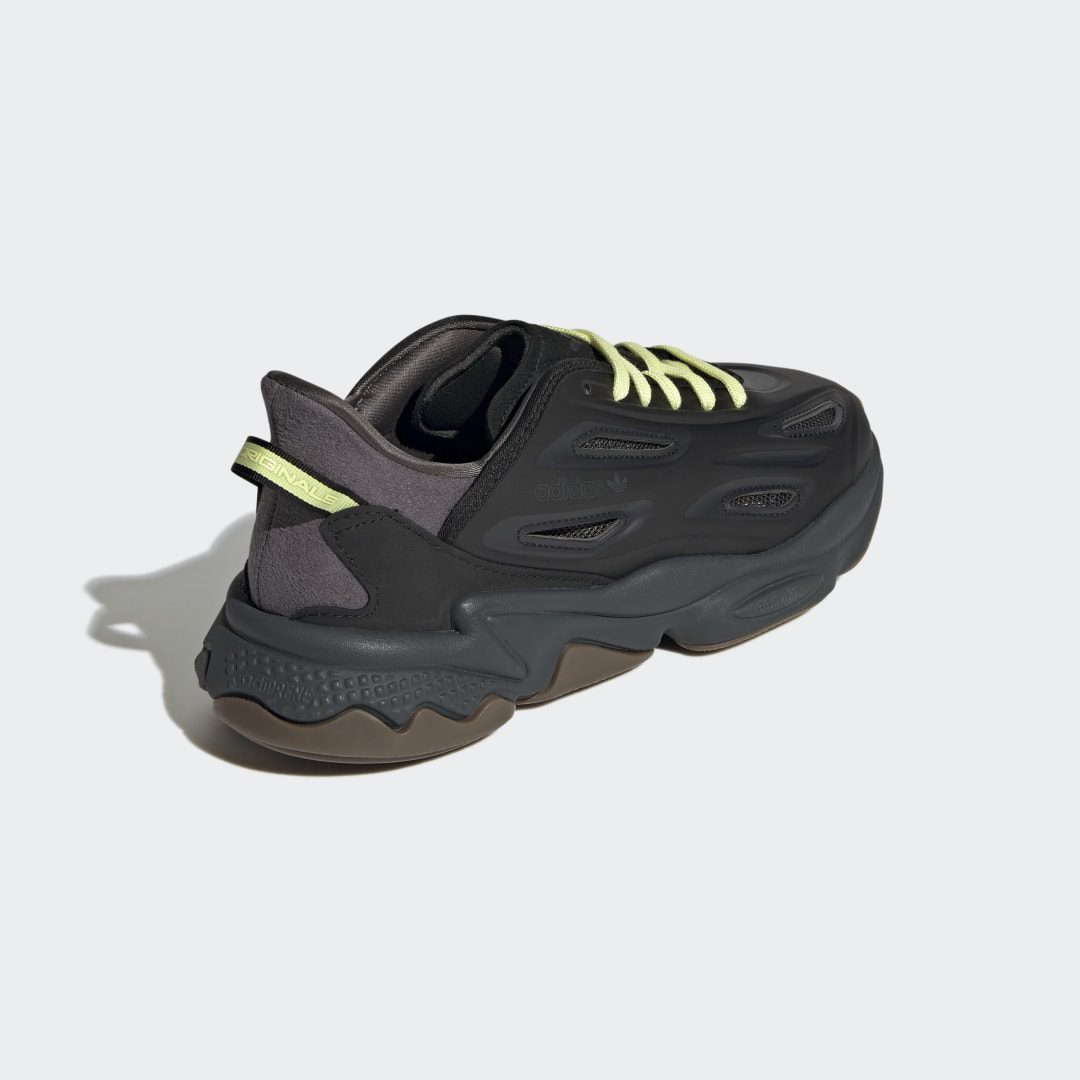 adidas OZWEEGO Celox Core Black / Core Black / Pulse Yellow (H04235)