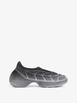 Givenchy TK-360+ Sneakers in knit (BH0076H1E4-002)