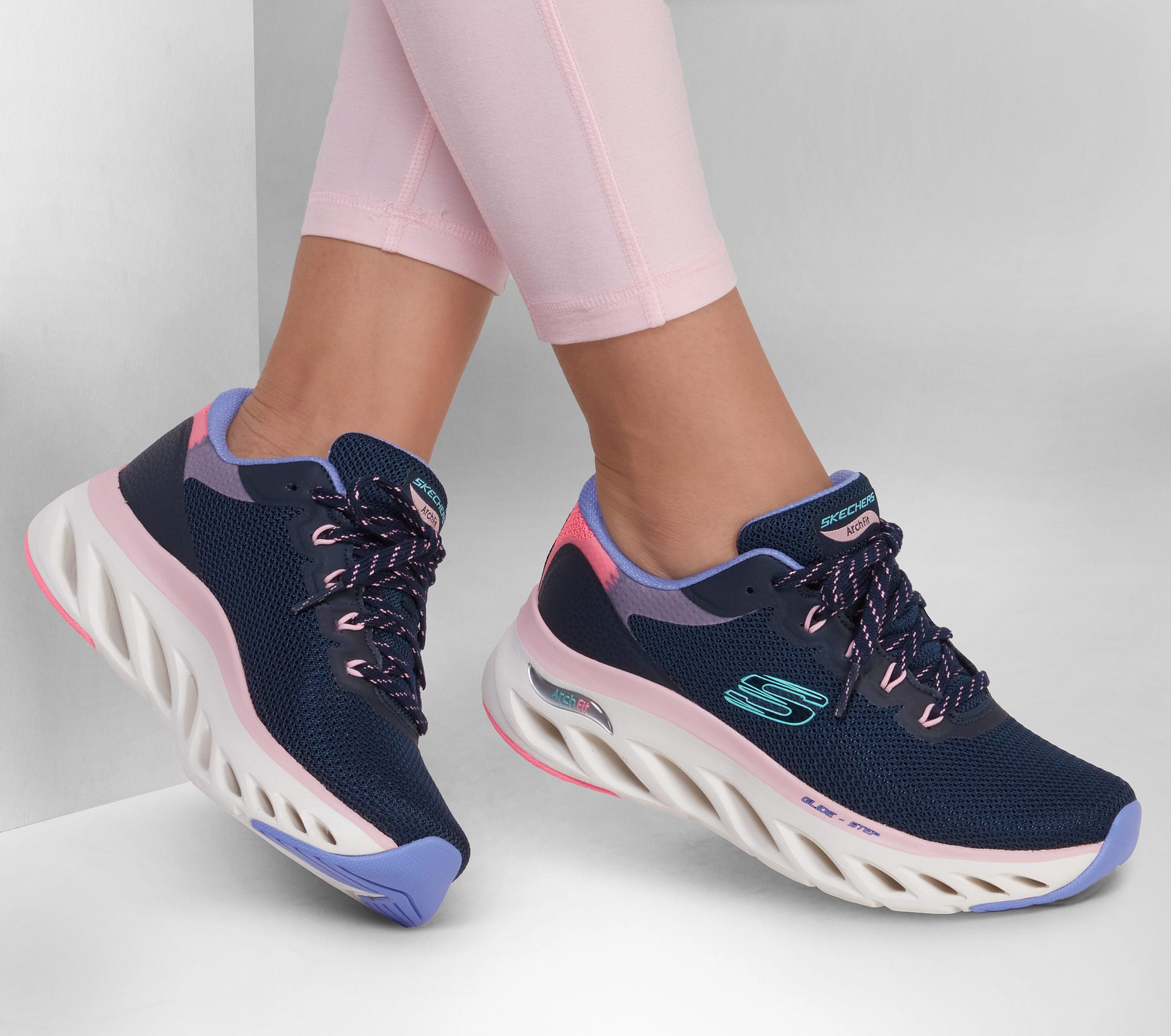 Skechers Skechers Arch Fit Glide Step Highlighter Marine / Multi