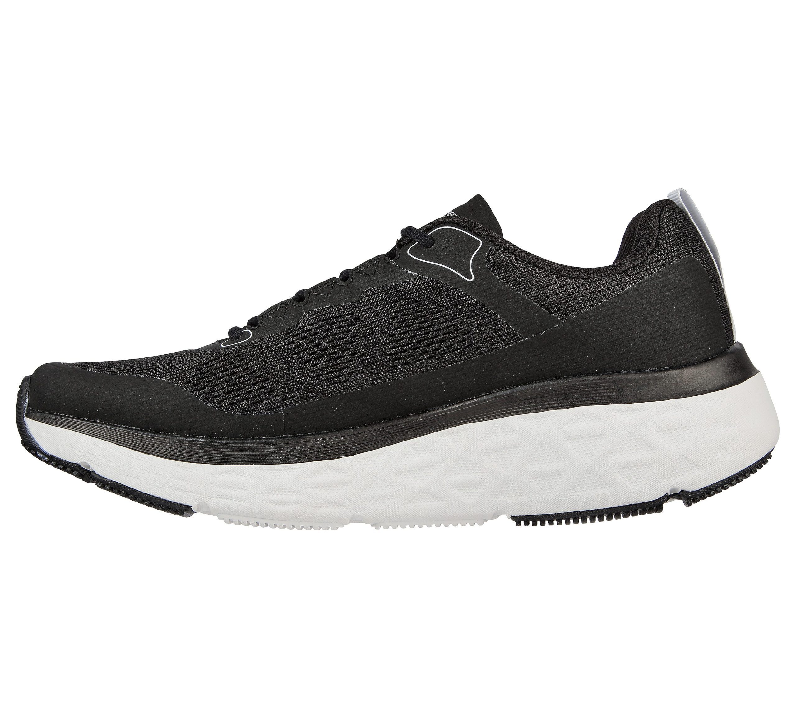 Skechers Max Cushioning Delta – Zwart / Wit (220351-BKW)