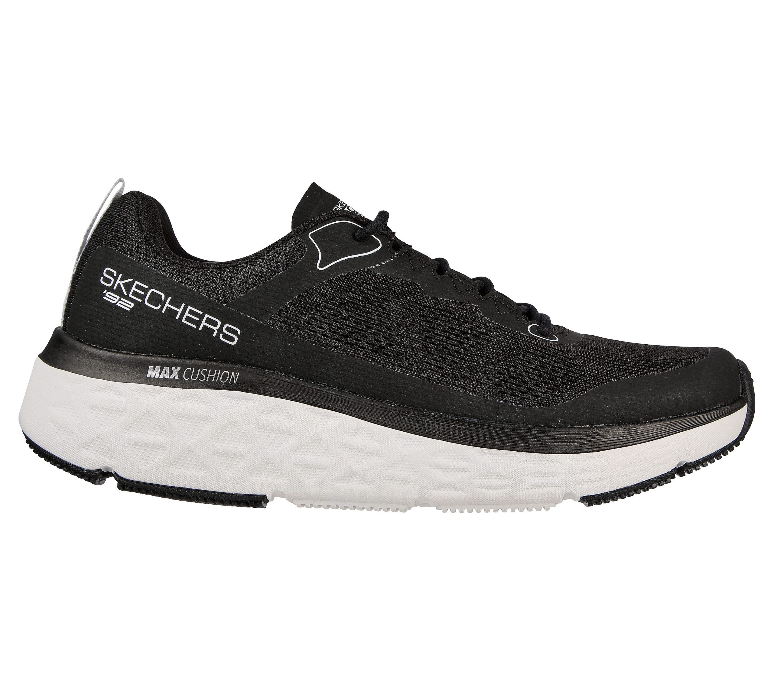 Skechers Max Cushioning Delta – Zwart / Wit (220351-BKW)