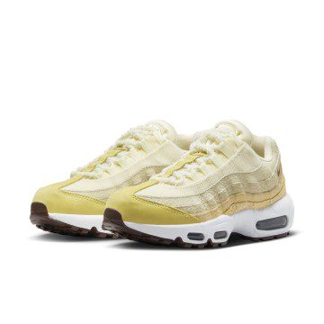 Nike Air Max 95 “Saturn Gold & Alabaster” Coconut Milk / White / Earth (FD9857-700)