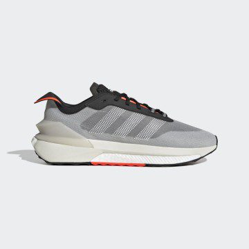 adidas Avryn Core Black / Core Black / Solar Red (HP5969)