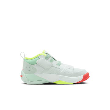 Jordan Zion 2 (PS) Barely Green / Volt / Mint Foam / Flash Crimson (DO9513-367)