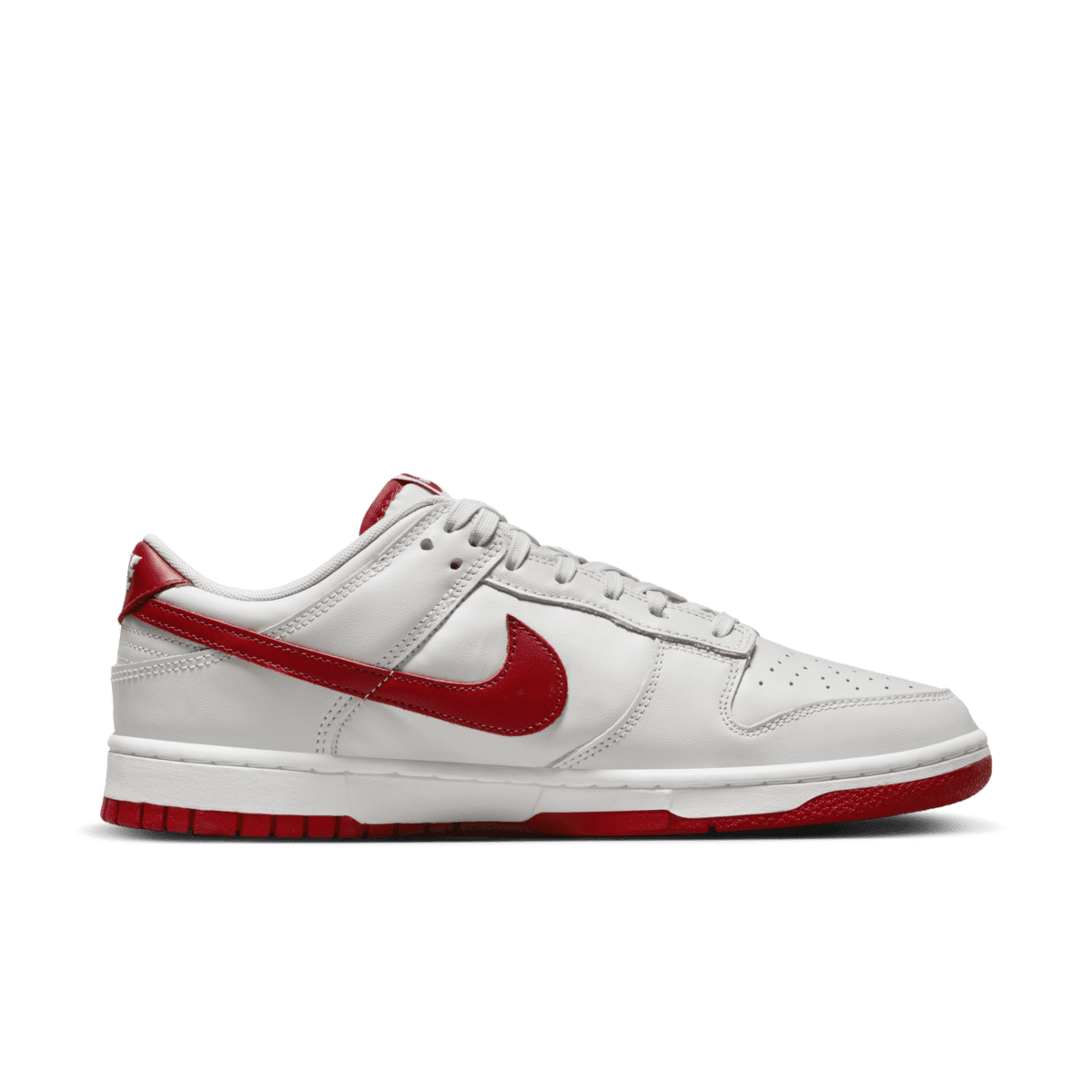 dunk high white varsity red