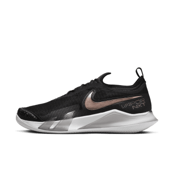 NikeCourt React Vapor NXT (gravel) Zwart (CV0746-001)