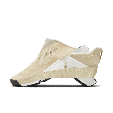Nike Go FlyEase Eenvoudig aan en uit te trekken Bruin (DR5540-103)