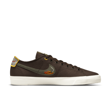 Nike SB Blazer Court Daan Van Der Linden Baroque Brown Baroque Brown / Light Bone / Dark Sulfur / Medium Olive (CZ5605-200)