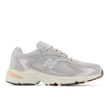 New Balance 725 Ivory Ivory / White / Yellow (ML725I)