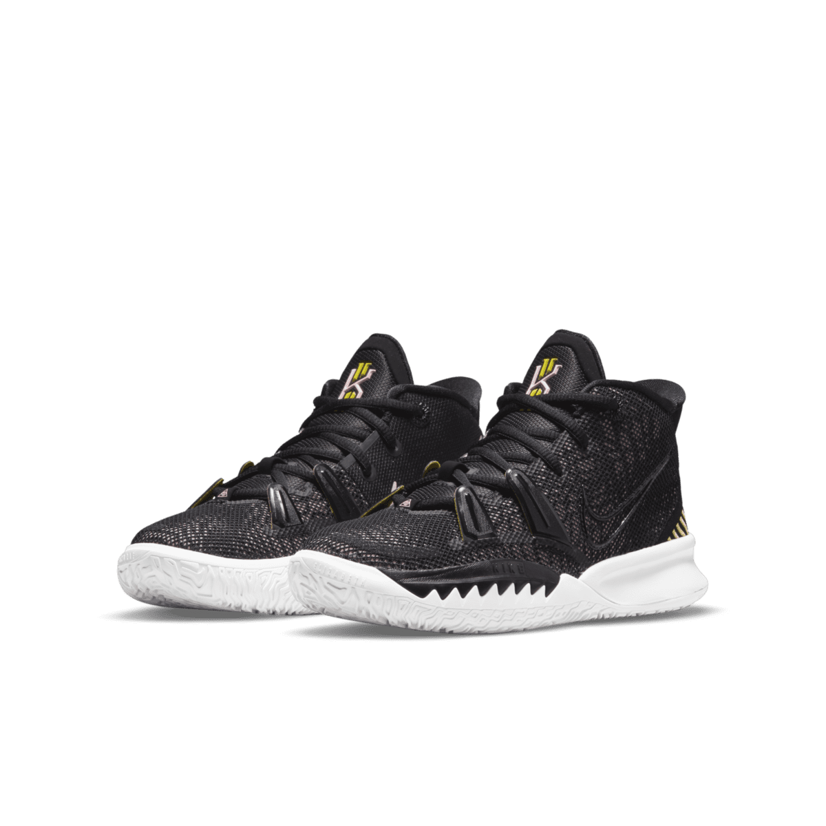 kyrie 7 arctic punch