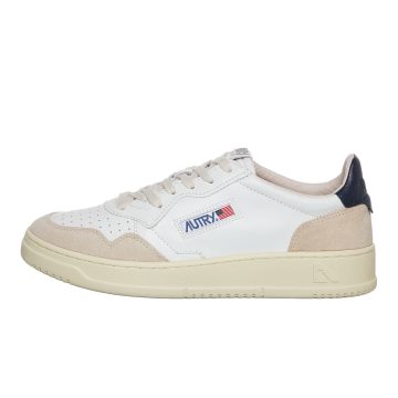 Autry Medalist Low White / Blue (AULMLS28)