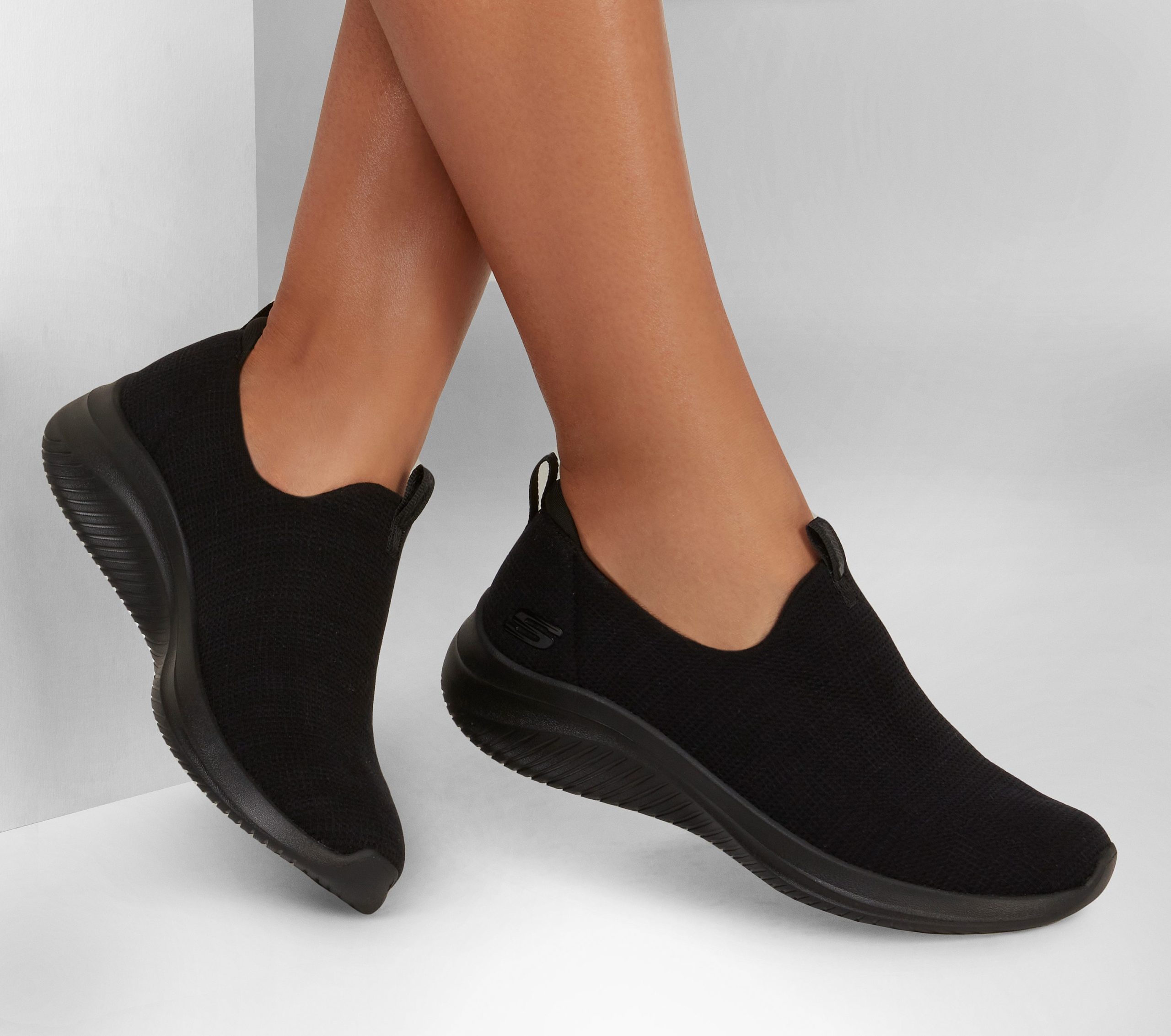 Skechers Ultra Flex 3.0 – Soft Classics – Zwart (149858-BBK)