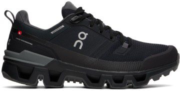 On Black Waterproof Cloudwander Sneakers (73.98606)