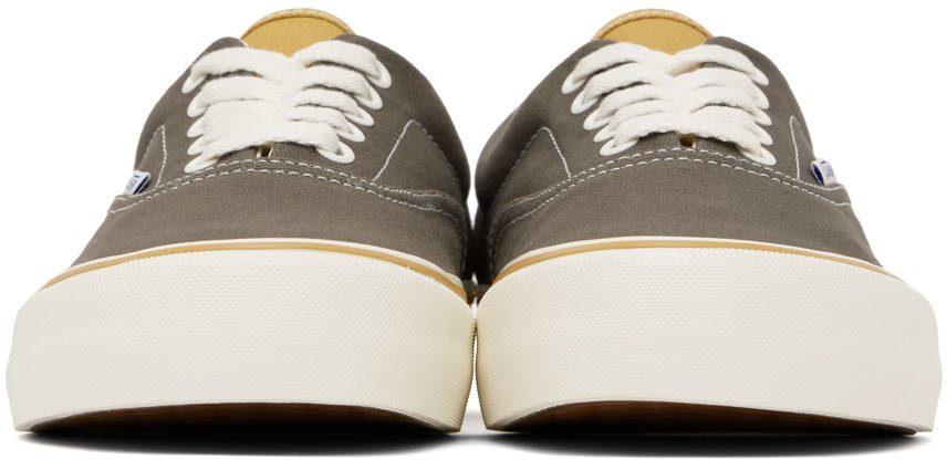 Vans SSENSE Exclusive Collaboration Taupe Era VR3 LX Sneakers (VN0000T3BRO)