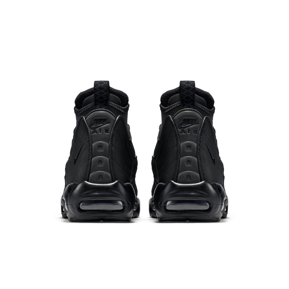 air max 95 sneakerboot triple black