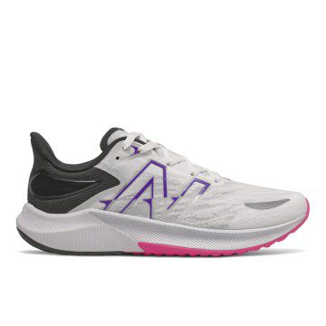 New Balance FuelCell Propel v3 White / Pink Glo / Deep Violet (WFCPRV3-35417)