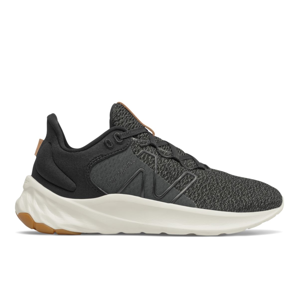 New Balance Fresh Foam Roav v2 Black / Sea Salt (WROAVV2-36909)