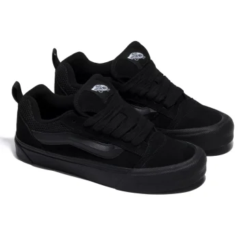 VANS Knu Skool Zwart (VN0009QCBKA)