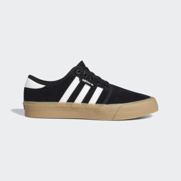 adidas Seeley XT Core Black / Cloud White / Gum (EG2632)