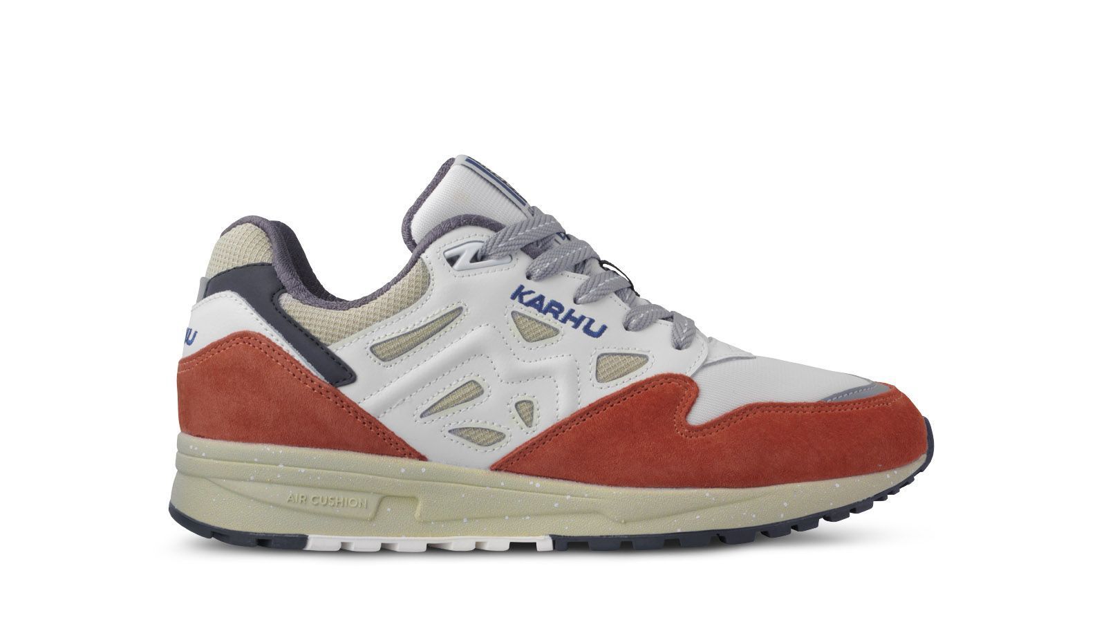 Karhu Legacy 96 – Apricot Brandy / Bright White (F806027)