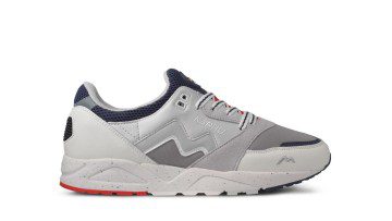 Karhu Aria 95 – Bright White / Dawn Blue (F803082)